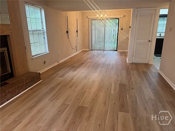 2nd image of 145 Holland Park Circle