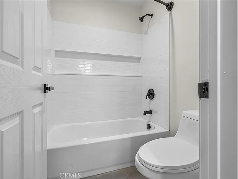 593 E 12th St #2 — Photo 27