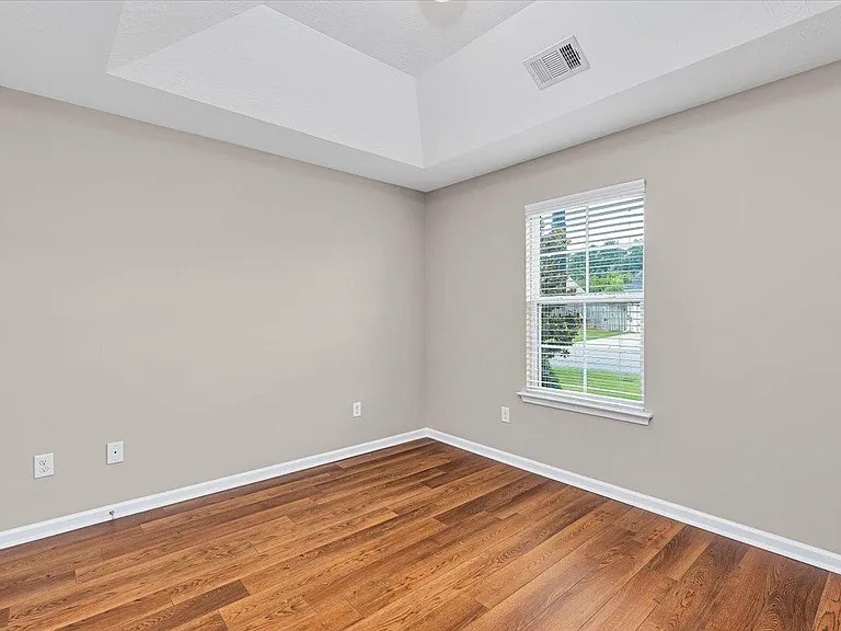 2678 York Dr — Photo 6