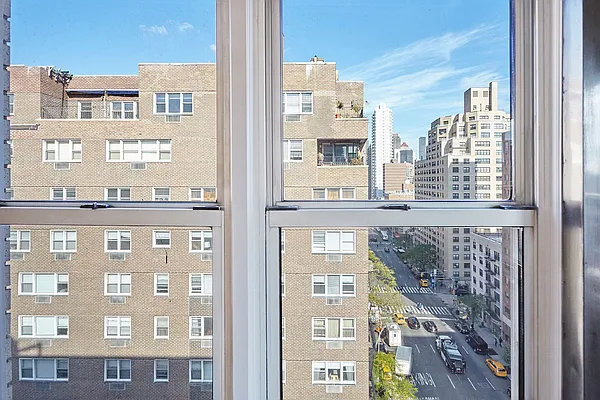 Sold by Nest Seekers International | media 11