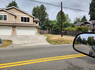 11827 E Gibson Rd #B, Everett, WA 98204