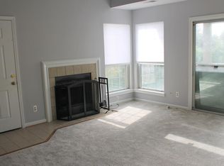 6609 Jupiter Hills Cir APT G, Alexandria, VA 22312