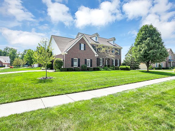 2nd image of 4291 Redwood Ct