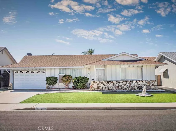 1461 Amberwood Dr, Hemet, CA 92543