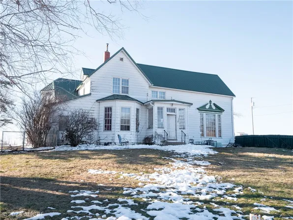 727 N Front St, Humeston, IA 50123