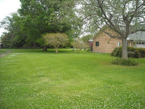 2nd image of 172 Gemini St
