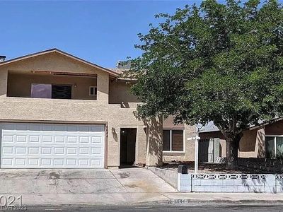6644 Silverstream Ave, Las Vegas, NV, 89107