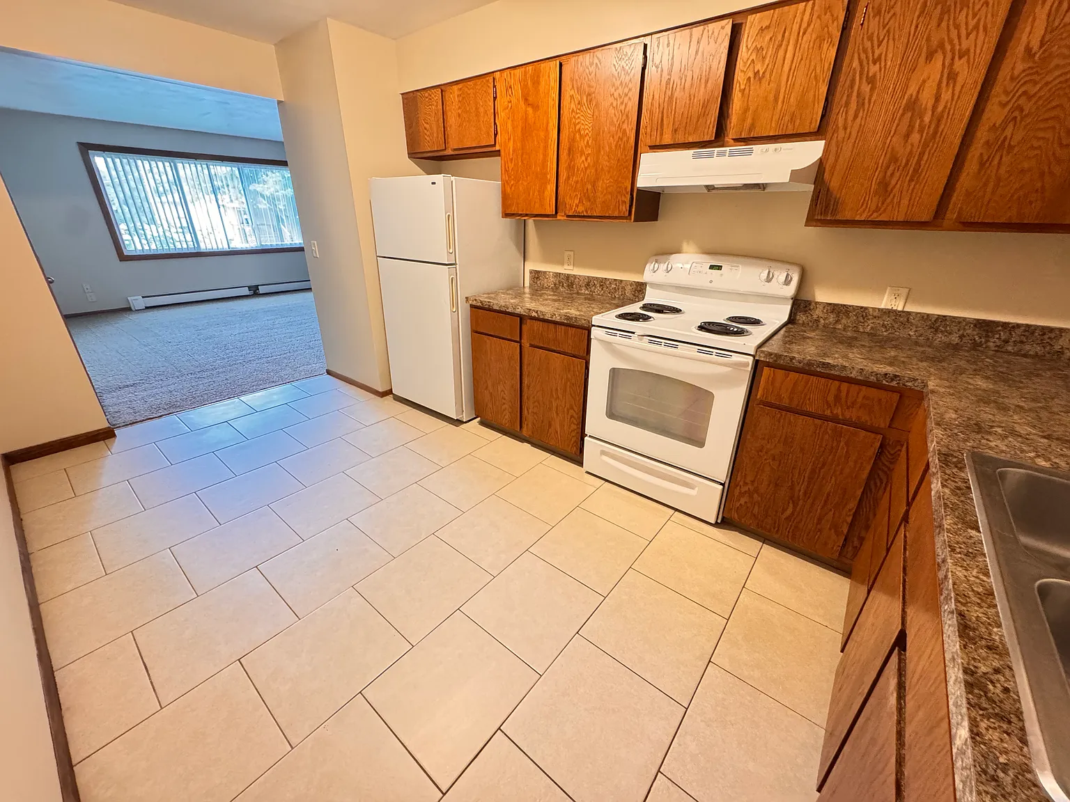 1 bed, 800 sqft, $849 — Photo 4