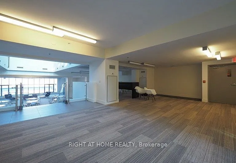 36 Lisgar St #831W — Photo 6