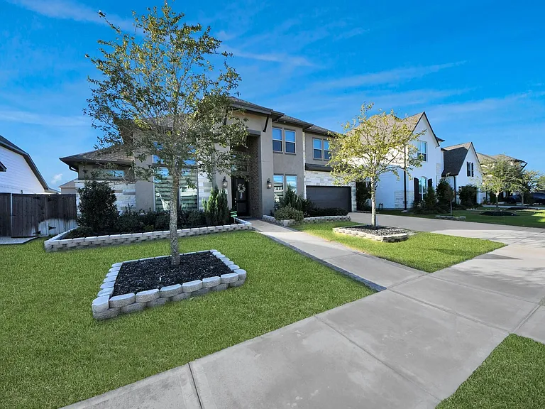 10719 Klaria Crescent Ct — Photo 12
