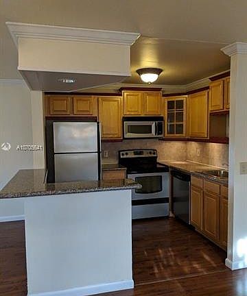 5th image of 602 Brittany M #602