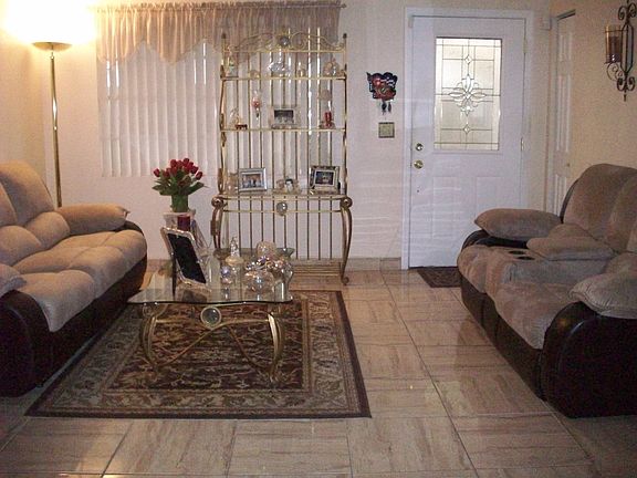 4th image of 9110 Baymeadow Ct