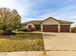 4233 Ashton Ct S, Fargo, ND 58104