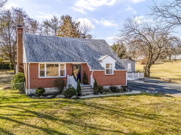 2665 Red Toad Rd, Rising Sun, MD 21911