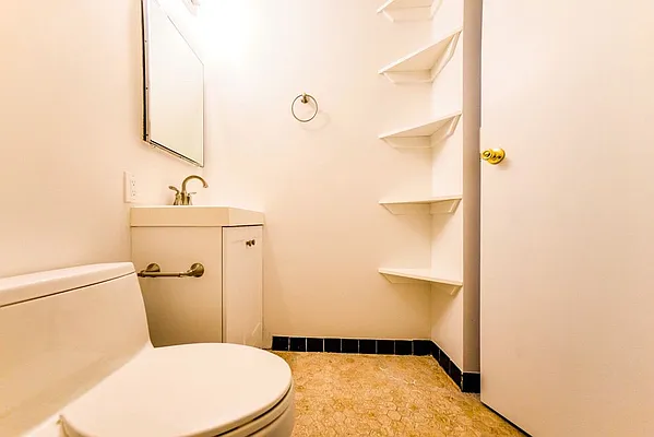 Rented by TurfNYC | media 12