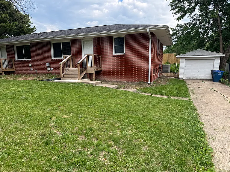 2651 E Sheridan Ave — Photo 1