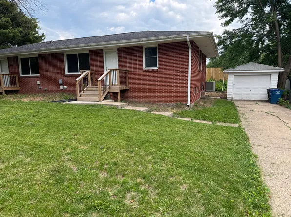 2651 E Sheridan Ave, Des Moines, IA 50317
