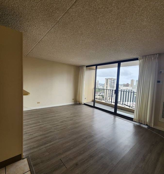 1st image of 411 Hobron Ln APT 2303