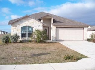1910 Canvas Back Dr, Taylor, TX 76574