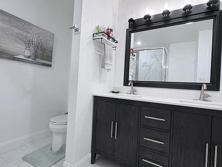 1365 W Twin Springs St — Photo 17