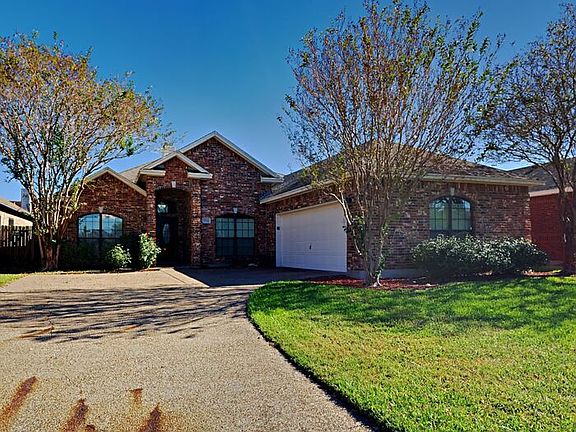 2nd image of 2614 Wind Hollow Dr