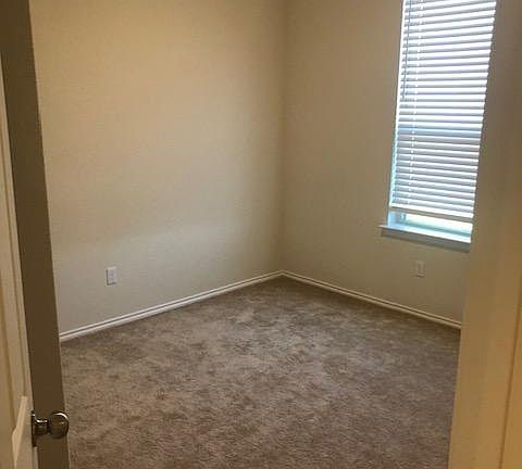 5th image of 339 Zuma Dr