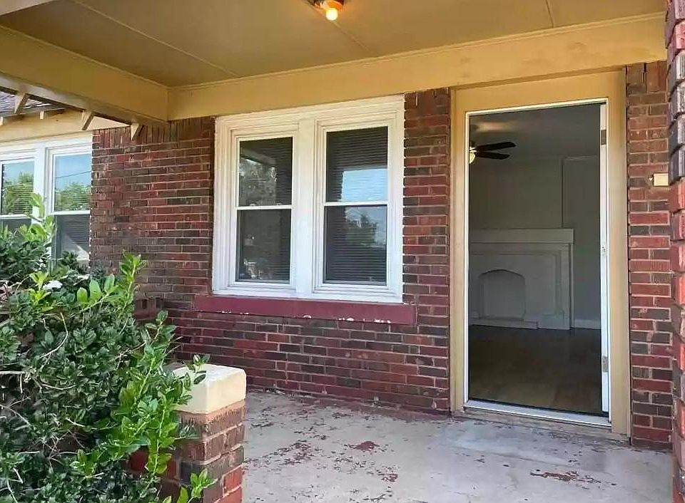 1st image of 1003 NE 17th St #1001