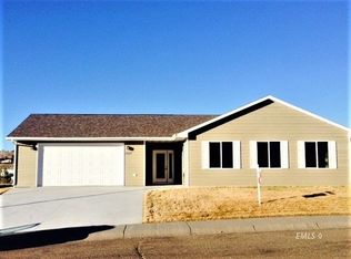 2327 Chisholm Dr, Colstrip, MT 59323