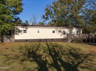111 Boyle Dr, Hampstead, NC 28443