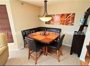5990 Chasewood Pkwy APT 104, Minnetonka, MN 55343