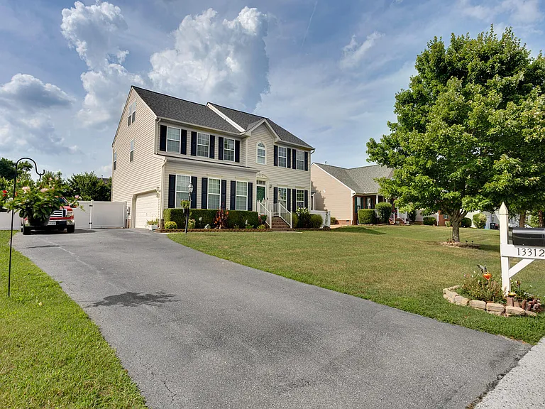 13312 Silverdust Ln — Photo 14