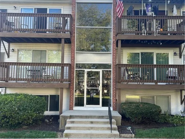 5670 Coach Dr W APT D, Dayton, OH 45440