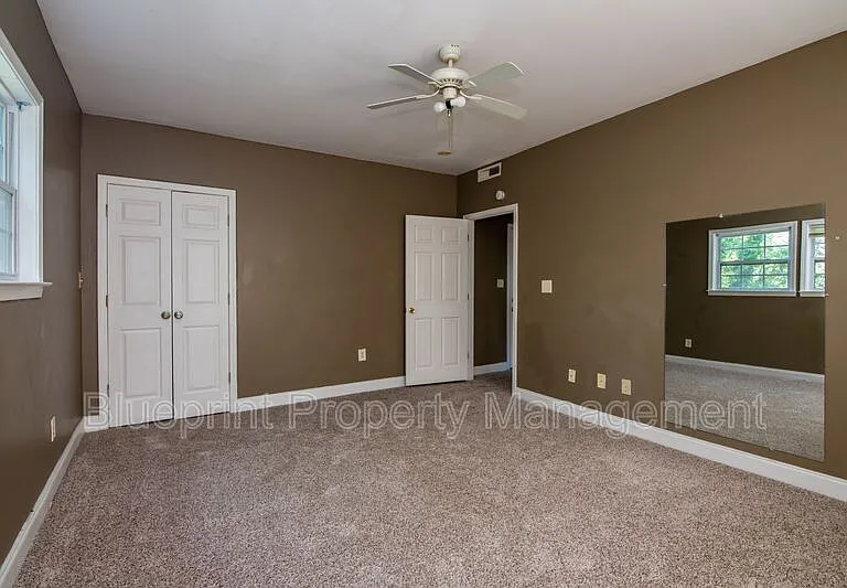 1720 Cullman Ave #3 — Photo 4