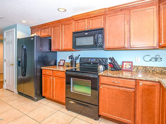 5th image of 2071 S Atlantic Ave APT 405