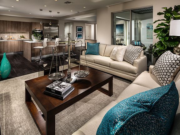5th image of 460 N Palm Dr #207