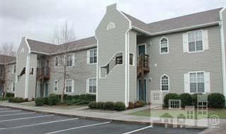 1st image of 729 Bragg