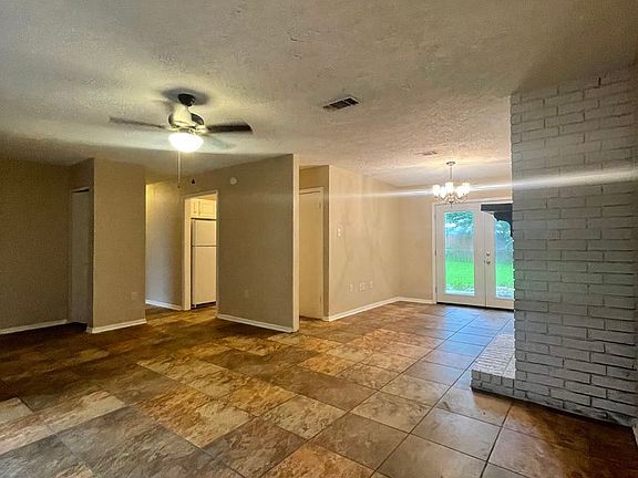 2nd image of 1617 Espoir Dr