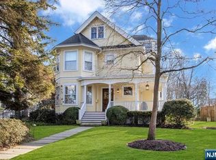 89 Dwight Pl, Englewood, NJ 07631
