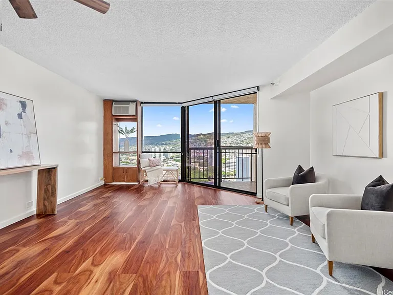 60 N Beretania St #2403 — Photo 2