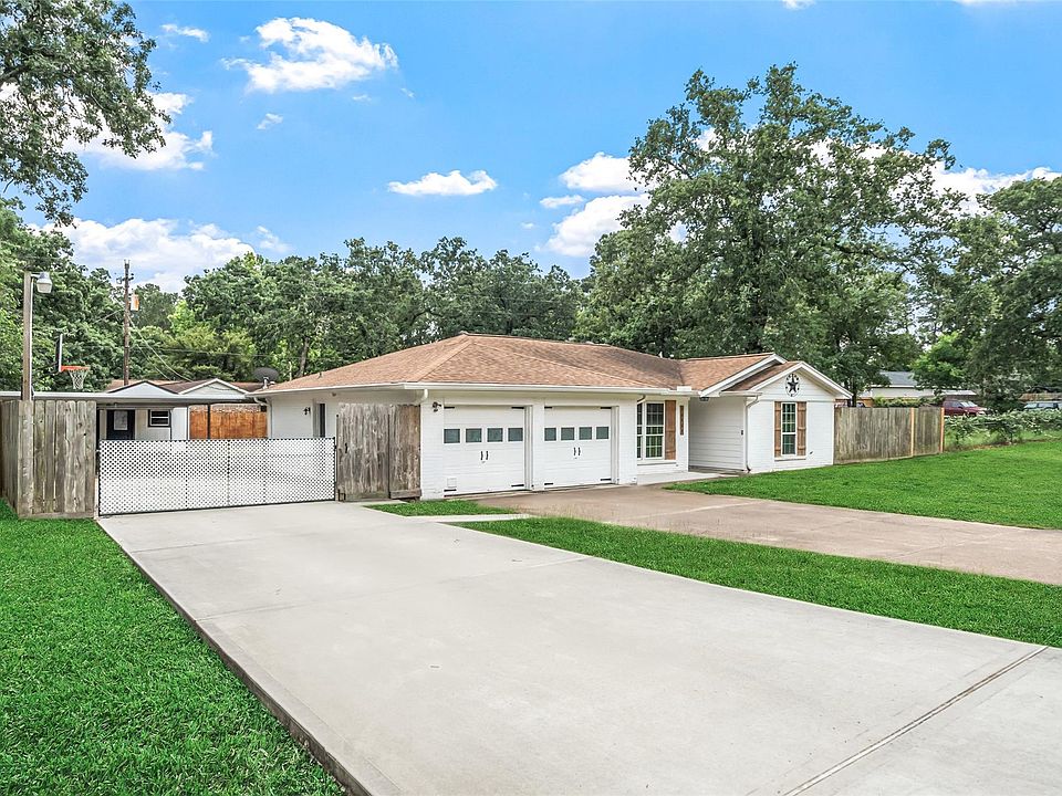 1st image of 20308 Lana Ln