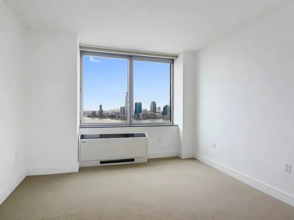 30 West Street 20F image 5 of 6
