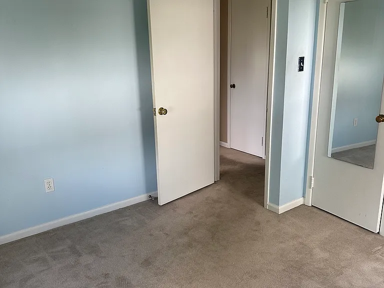 6417 Camrose Ter — Photo 17