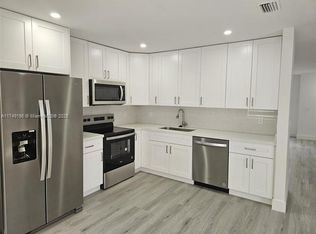 11686 SW 91st Ter #0, Miami, FL 33176