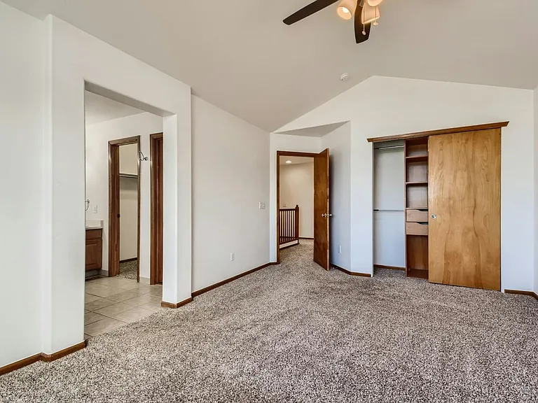 9528 High Cliffe St — Photo 13