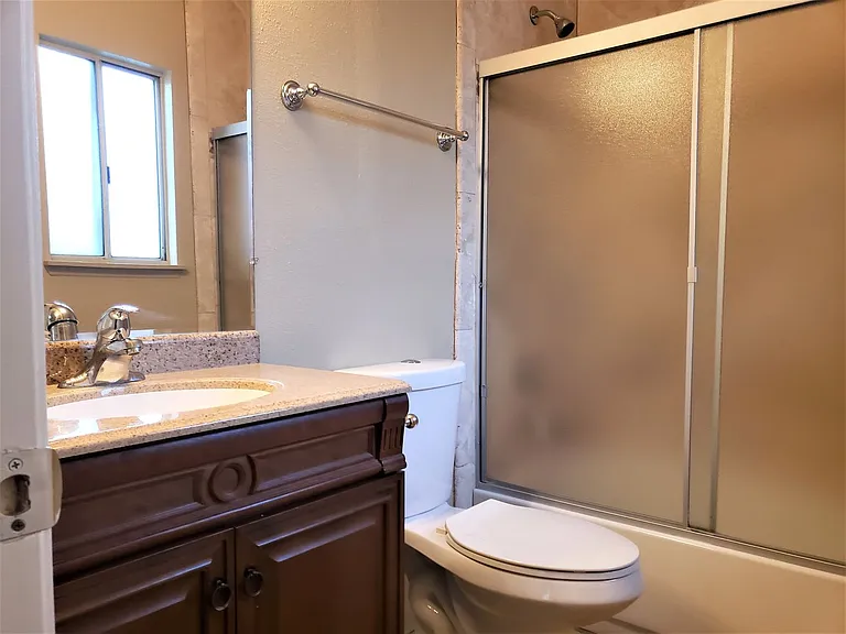 SDS - V4141 — Photo 13