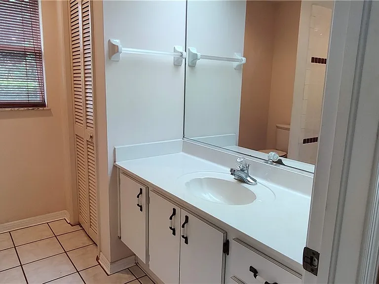823 N Cherry Pop Dr — Photo 16