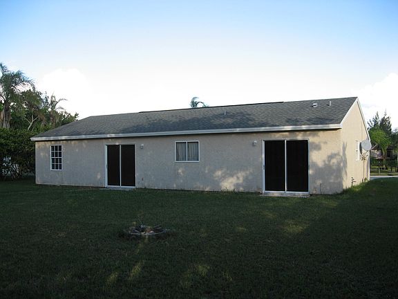 3rd image of 1512 SE Arenson Ln