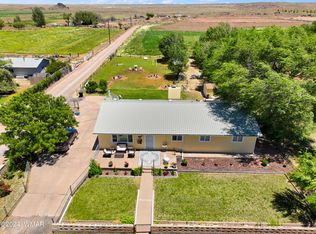 6419 Country Rd, Holbrook, AZ 86025