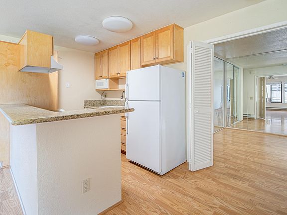 4th image of 1 Surf Way APT 108