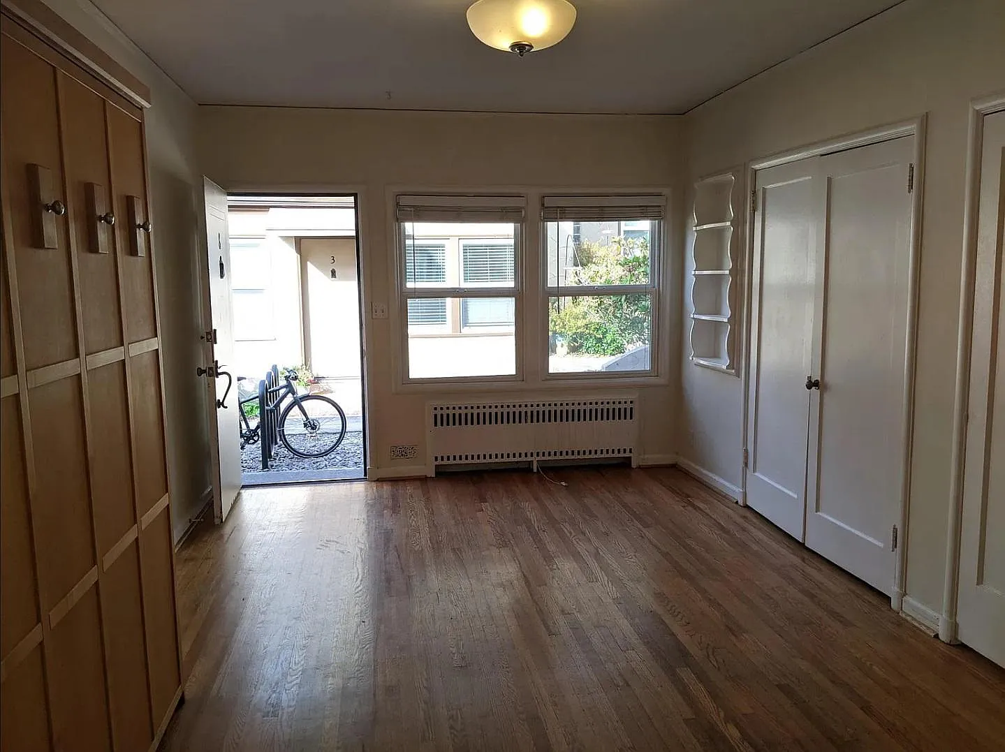 130 SE 31st Ave APT 8 photo 1